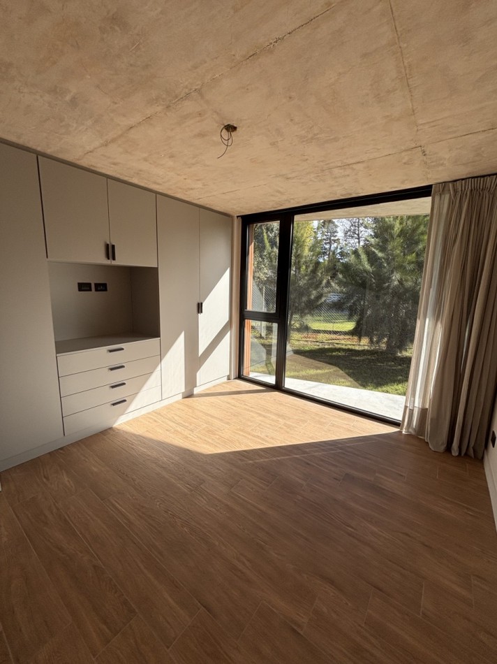 Casa 3 Amb. - con Piscina - Barrio Privado Arenas Chico