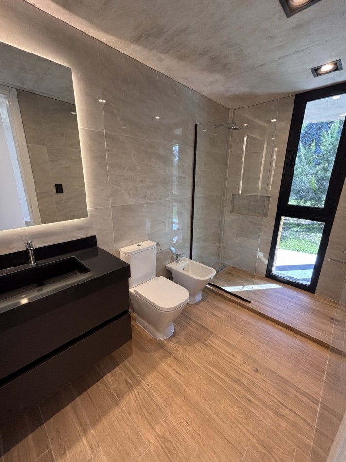 Casa 3 Amb. - con Piscina - Barrio Privado Arenas Chico