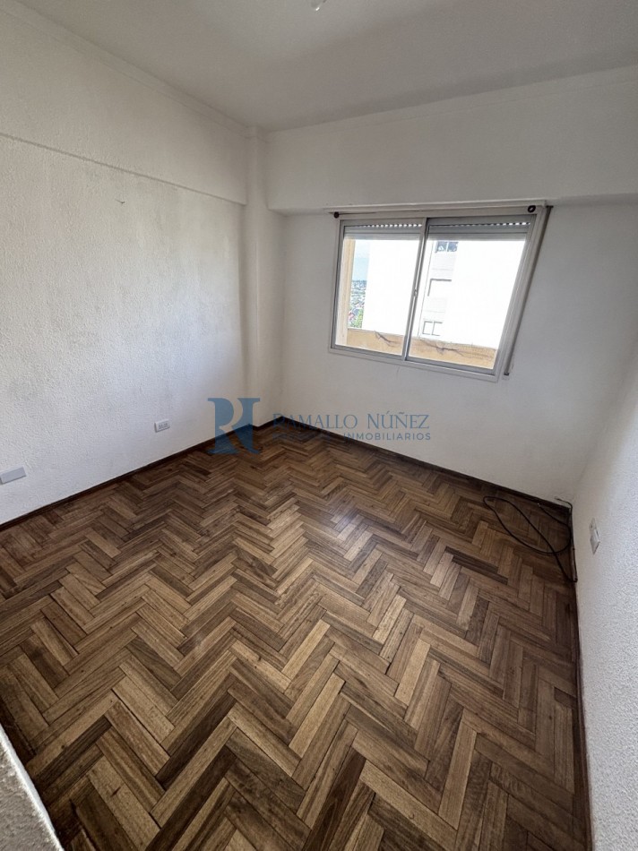 RETASADO Dpto. 3 Amb. - Torres Alvear y Solis 