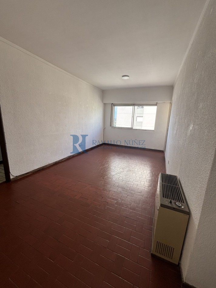 RETASADO Dpto. 3 Amb. - Torres Alvear y Solis 
