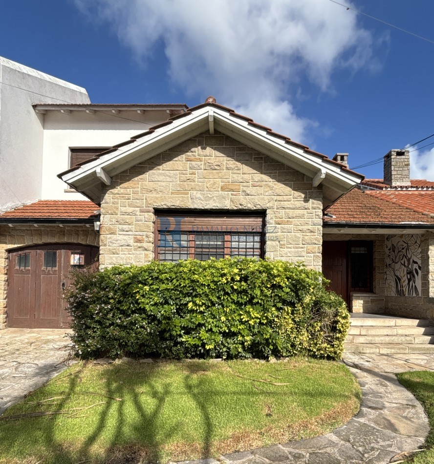 Chalet 5 Amb. a 1 Cuadra del Mar - Mogotes Residencial